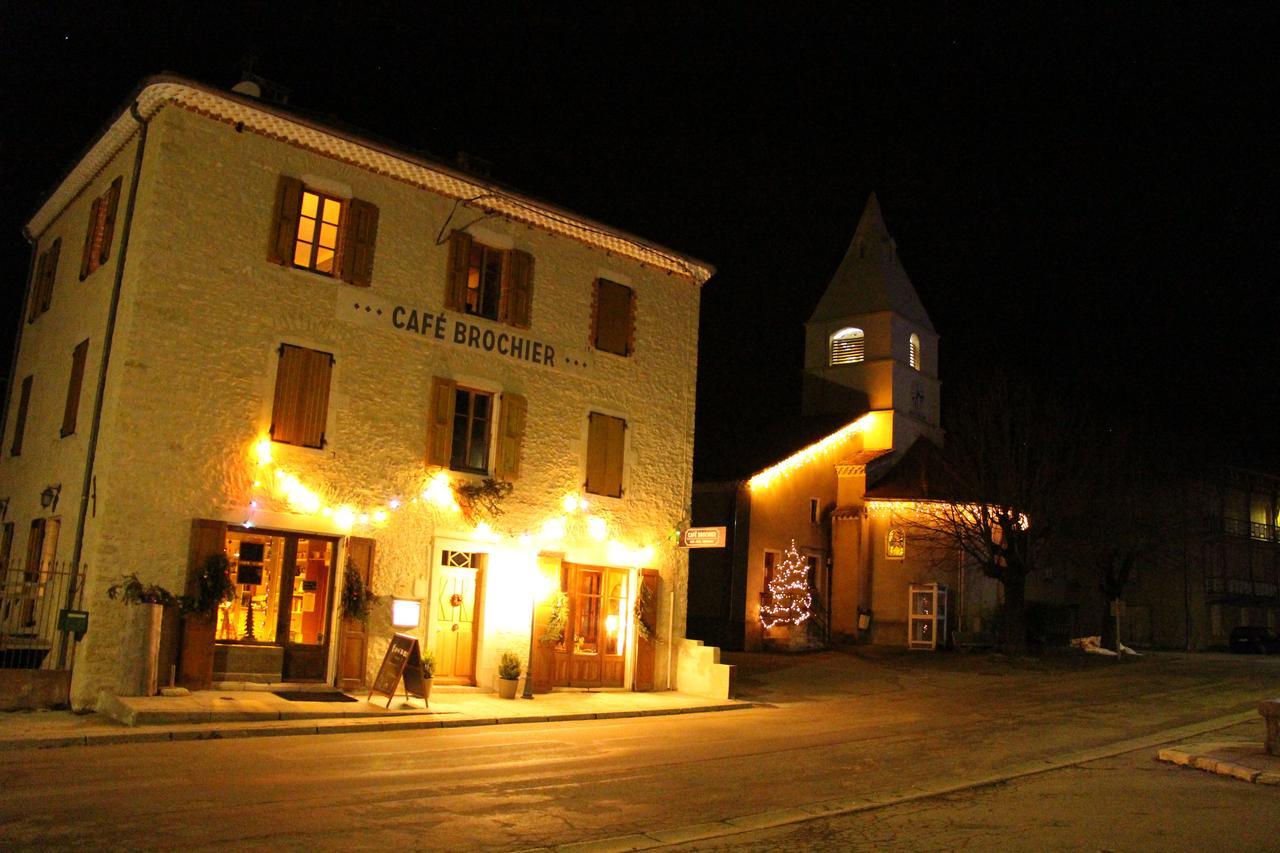 Cafe Brochier Hotel Saint-Julien-en-Vercors Exterior photo