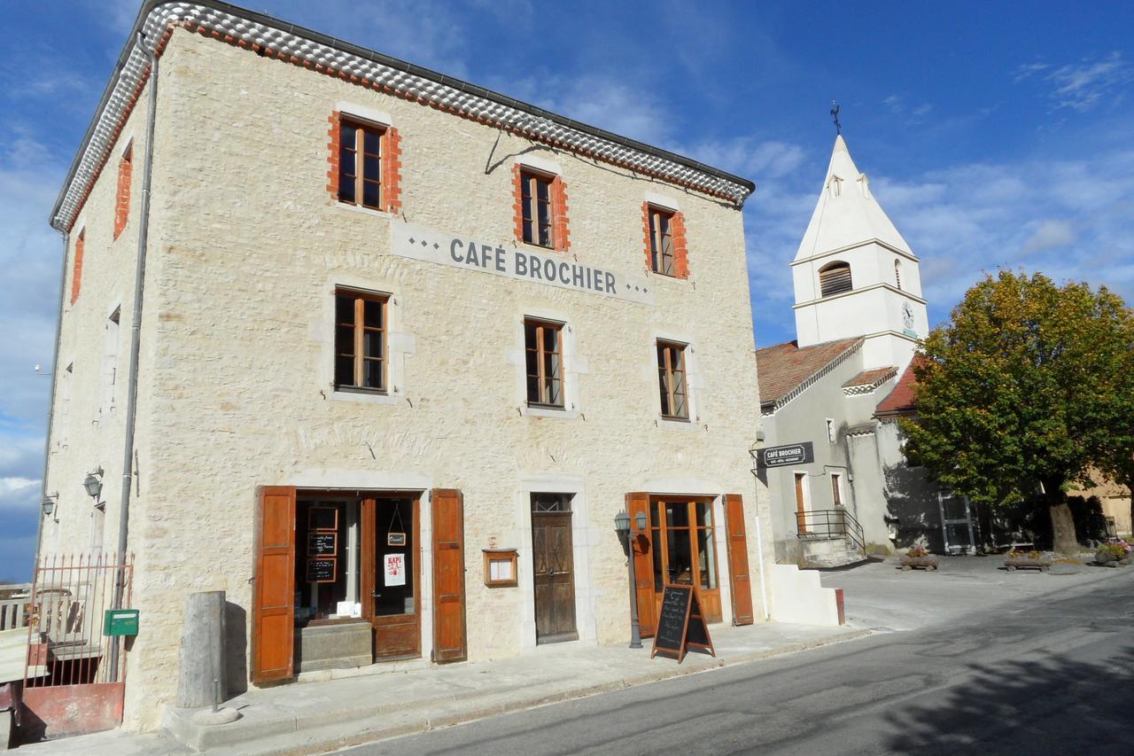 Cafe Brochier Hotel Saint-Julien-en-Vercors Exterior photo